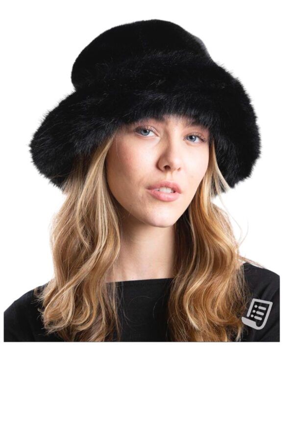 El Caballo Gorro Pelo