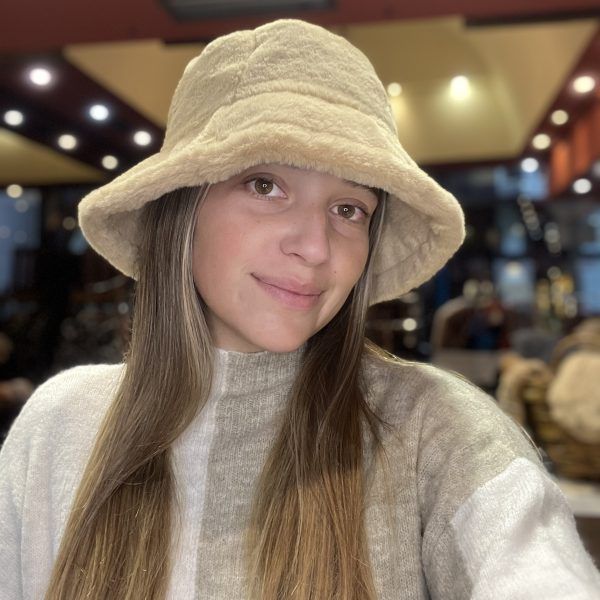 El Caballo Gorro Pelo