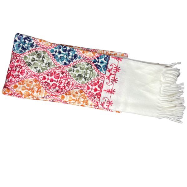 El Caballo Pasmina Bordada