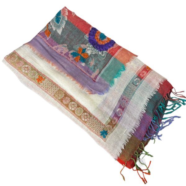 El Caballo Pasmina Bordada