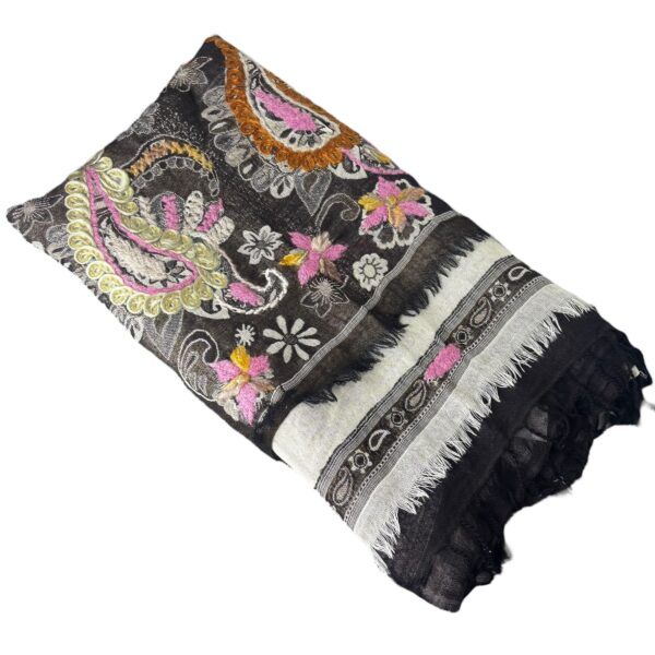 El Caballo Pasmina Bordada