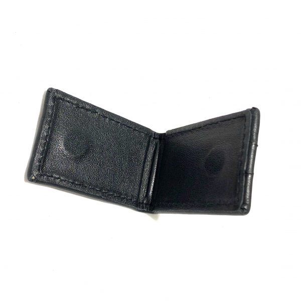 El Caballo Pinza Billetes