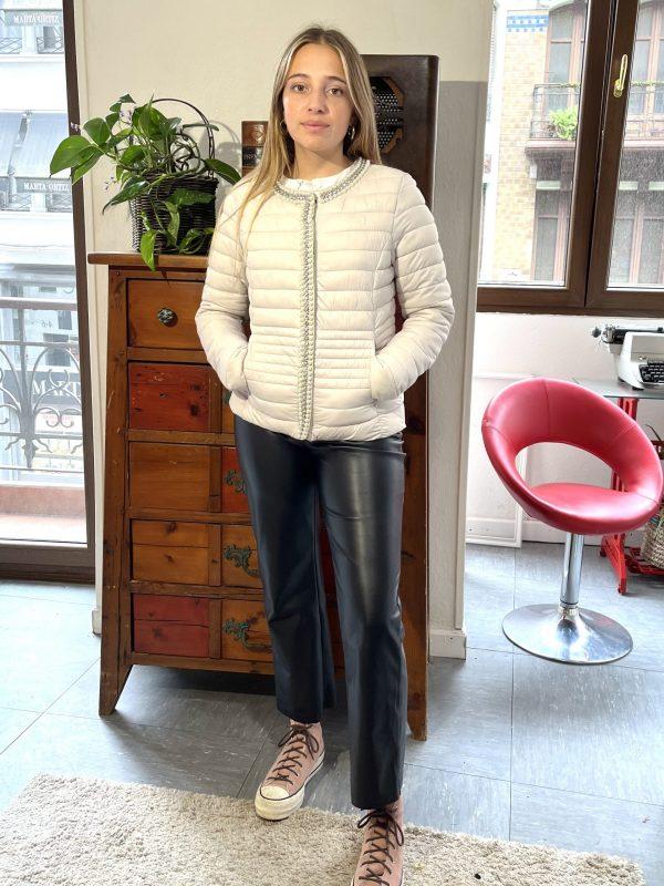 El Caballo Plumas Corto