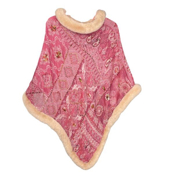 El Caballo Poncho Lana