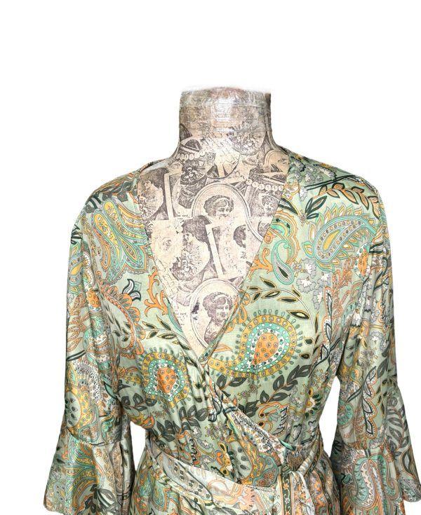 El Caballo Vestido Seda