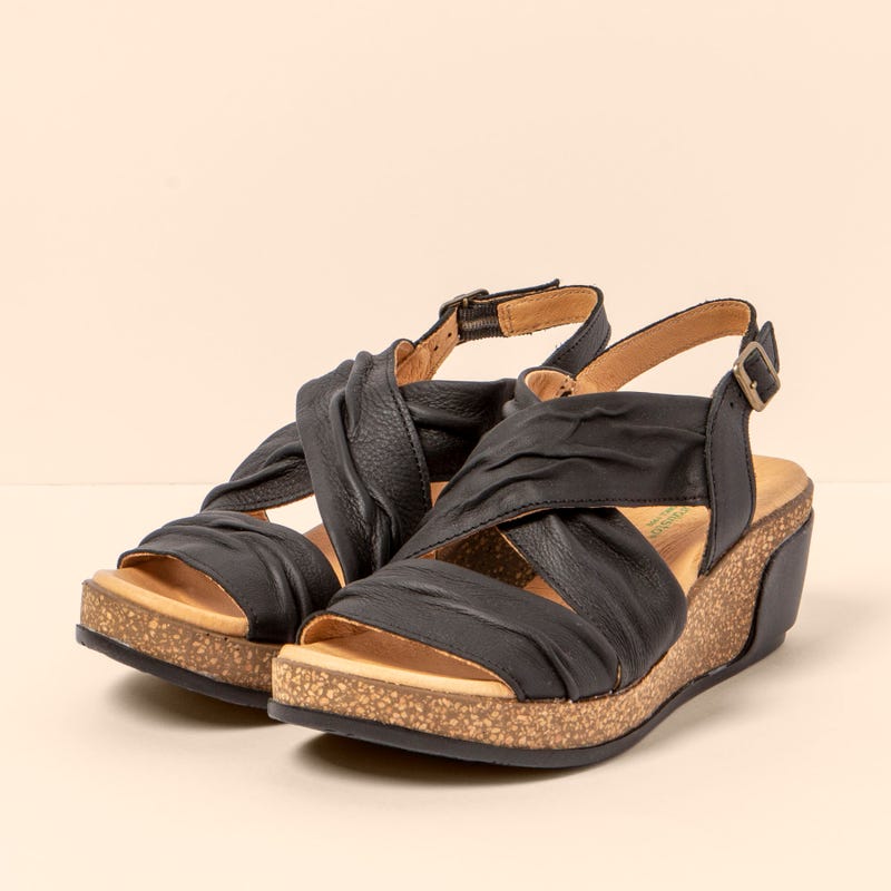 El Naturalista 5117 LEAVES