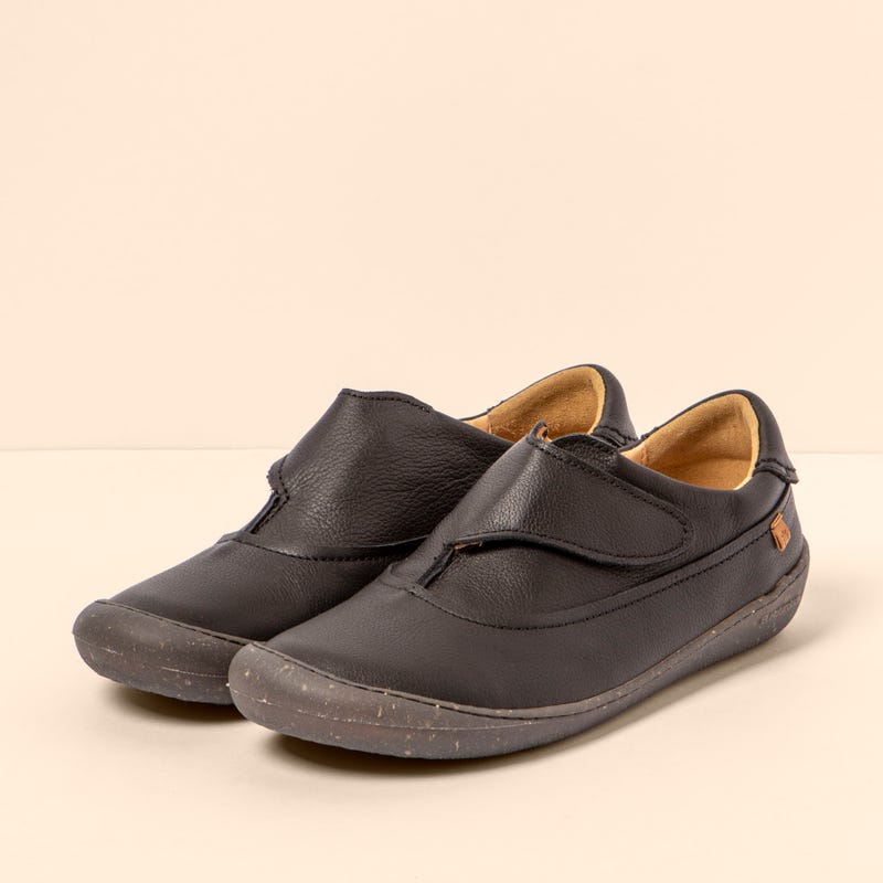 El Naturalista 5735 PAWIKAN