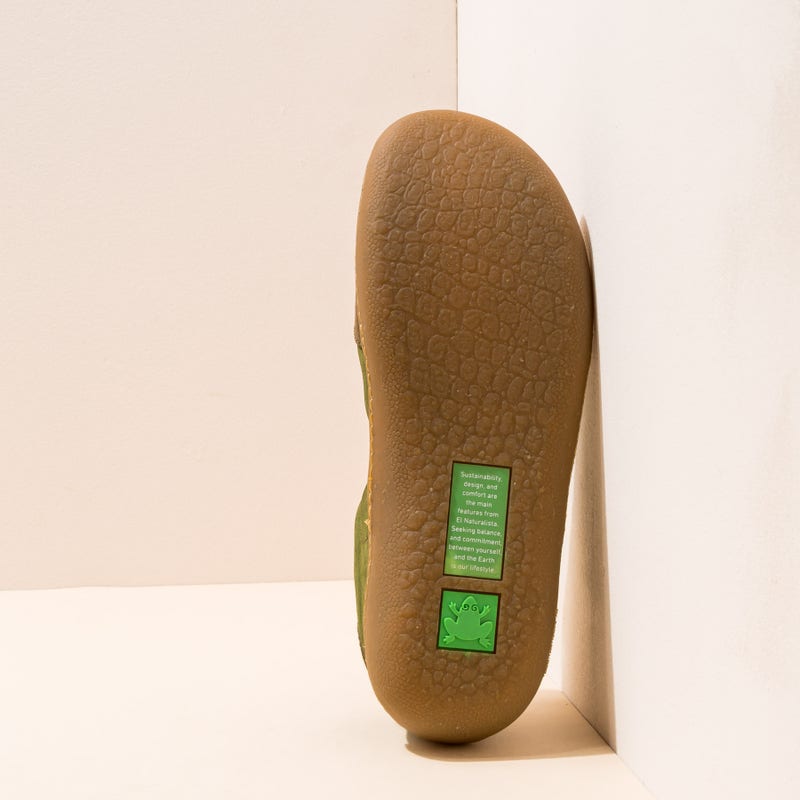 El Naturalista 5766 PAWIKAN