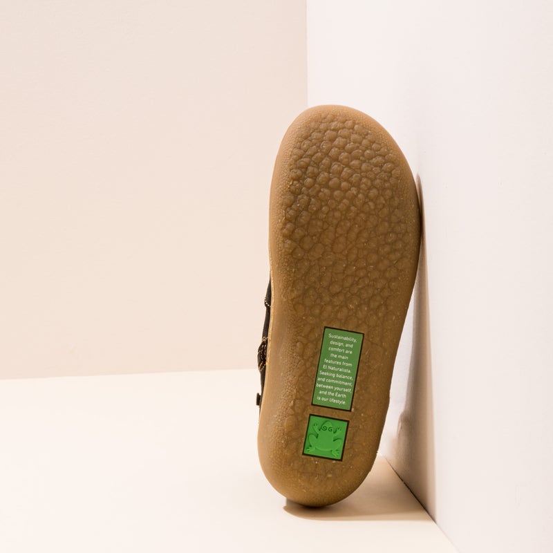 El Naturalista 5774 PAWIKAN