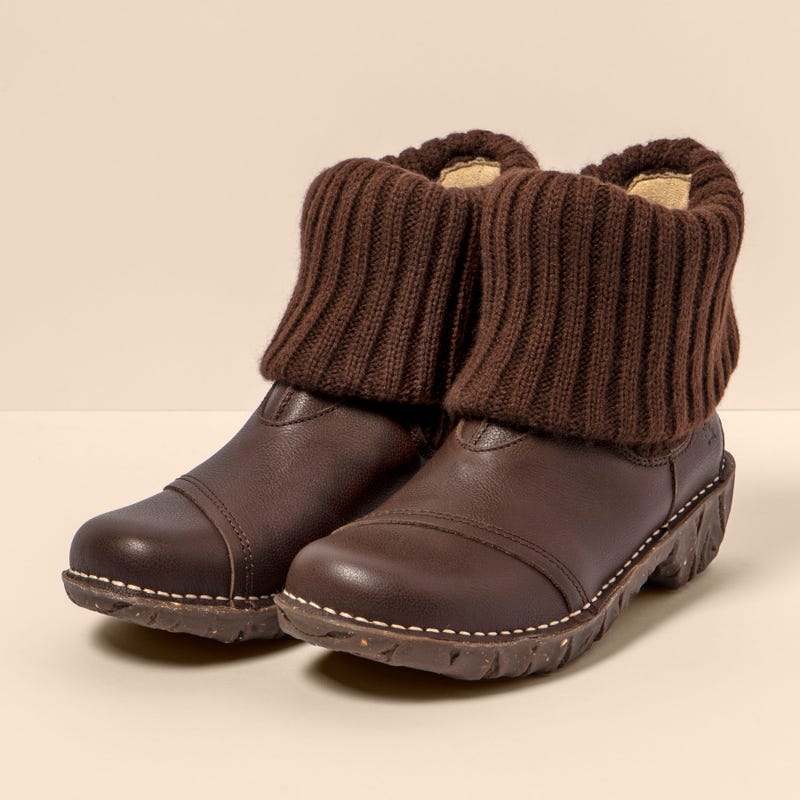 El Naturalista N097 NATURAL GRAIN BROWN / YGGDRASIL