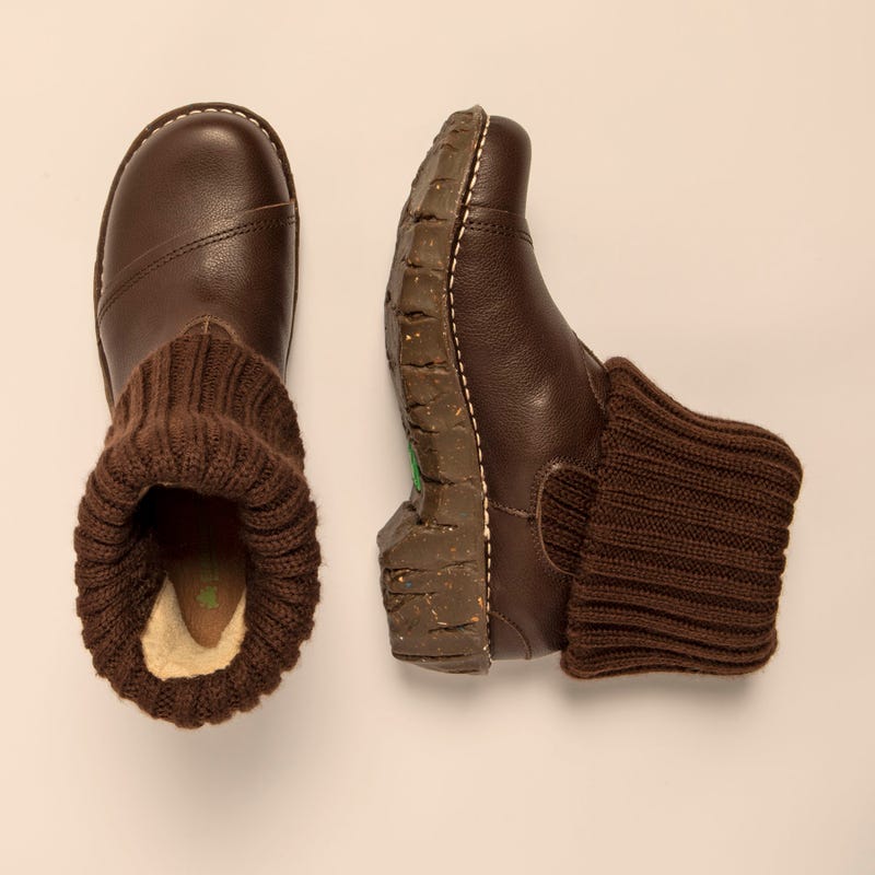 El Naturalista N097 NATURAL GRAIN BROWN / YGGDRASIL