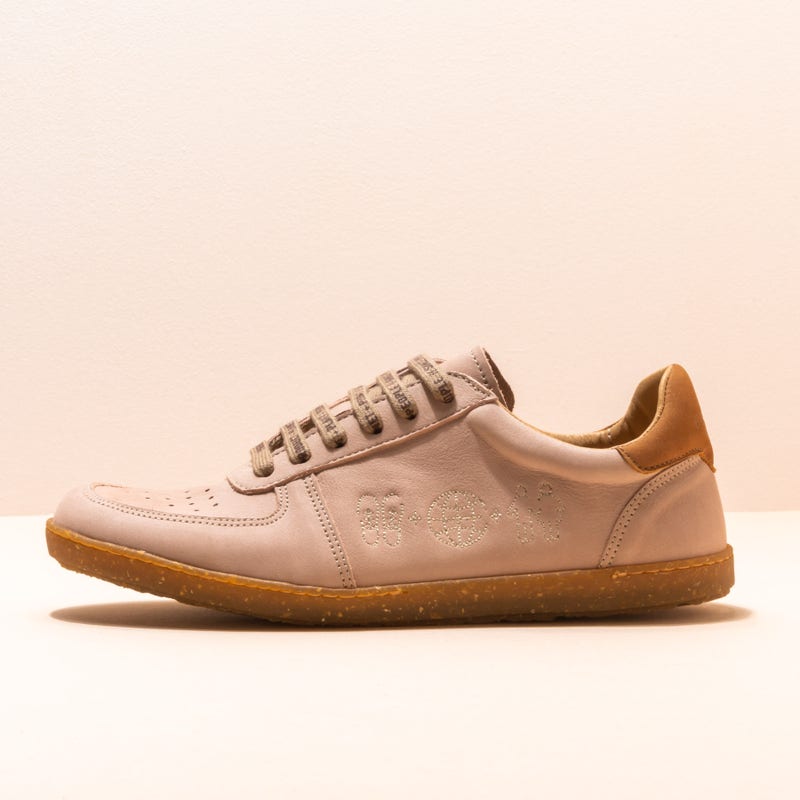 El naturalista N354 NOBUCK-W PALE / ESTRATOS