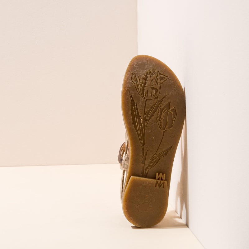 El Naturalista N5188 FANTASY TAUPE / TULIP