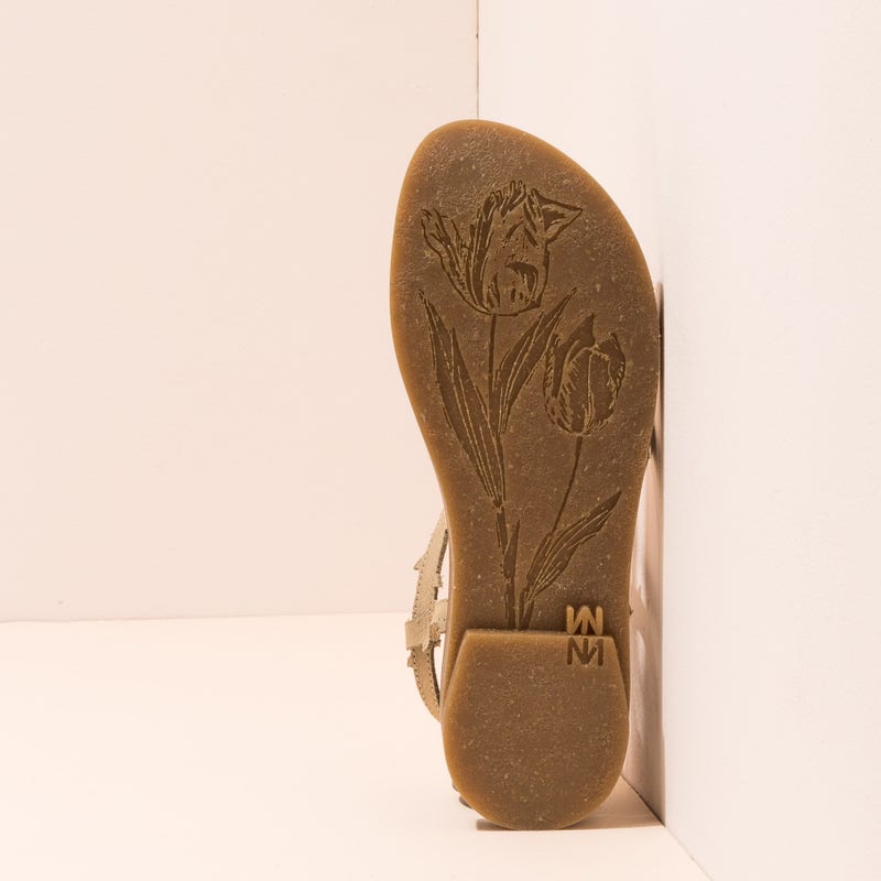 El Naturalista N5193 PLEASANT LIQUEN / TULIP