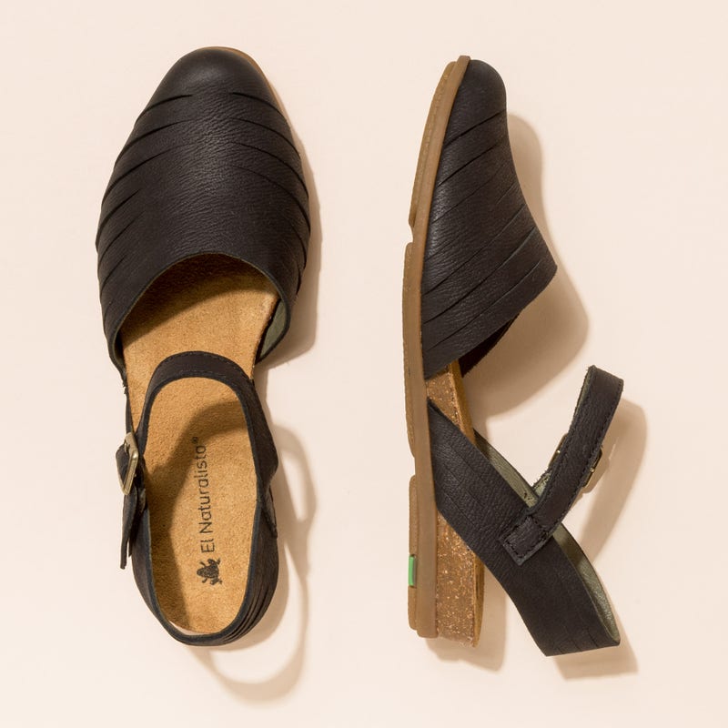 El Naturalista N5201 PLEASANT BLACK/ STELLA