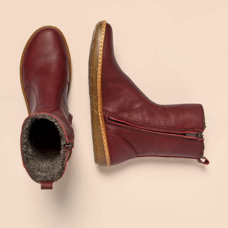 El Naturalista N5319 WAX NAPPA CEREZA/CORAL