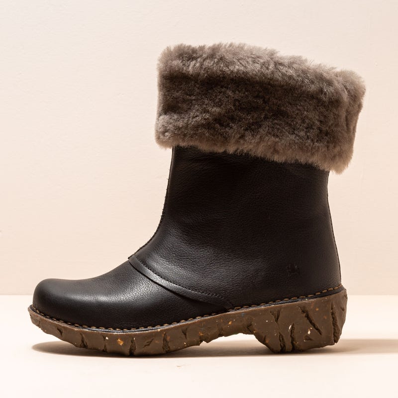 El naturalista N5412 NATURAL GRAIN BLACK/ YGGDRASIL