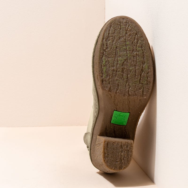 El Naturalista N5431 PLEASANT PIEDRA / HAYA