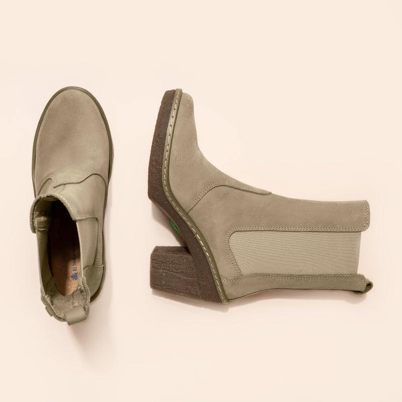 El Naturalista N5431 PLEASANT PIEDRA / HAYA