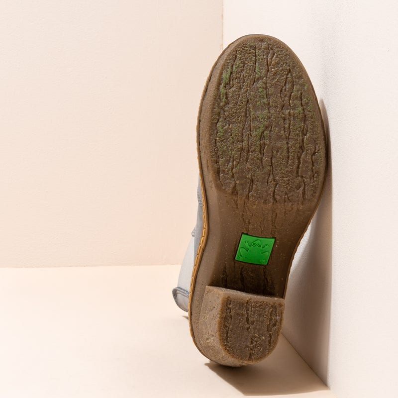 El Naturalista N5431 PLEASANT VAQUERO / HAYA