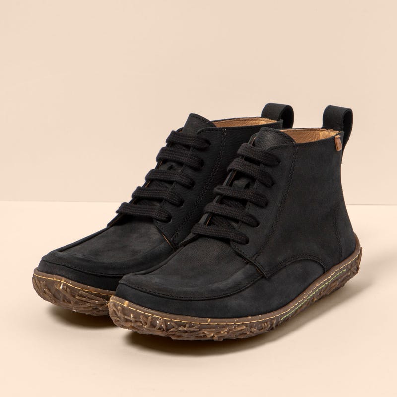 El Naturalista N5453 PLEASANT BLACK/ NIDO