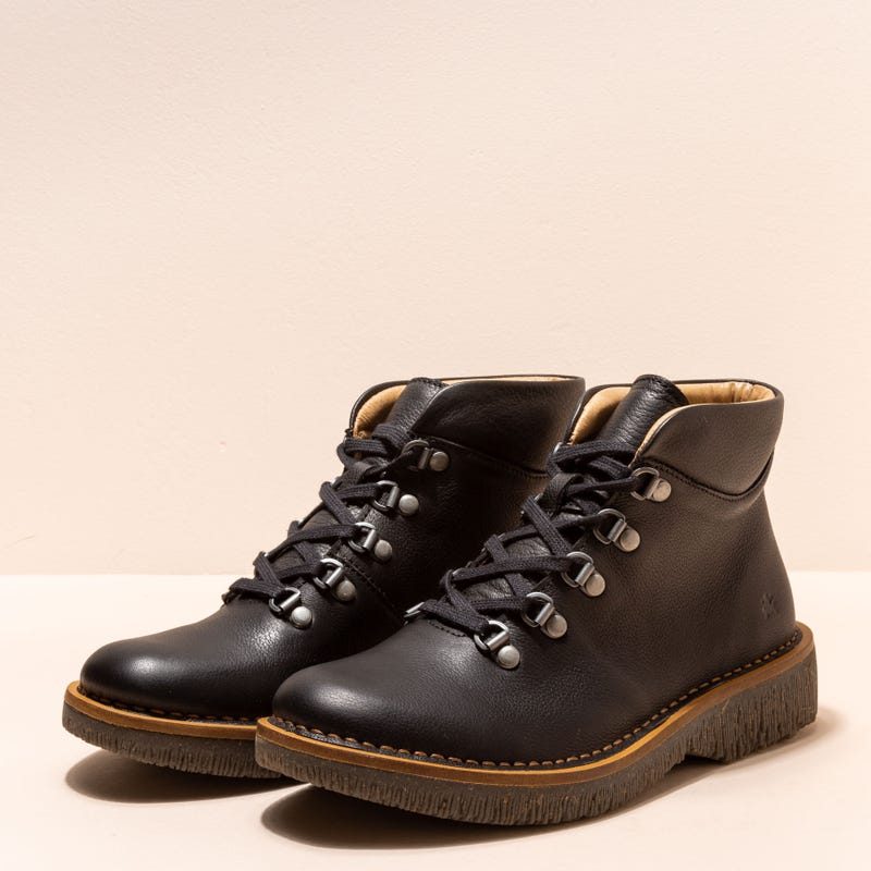 El Naturalista N5578 NATURAL GRAIN BLACK/ VOLCANO