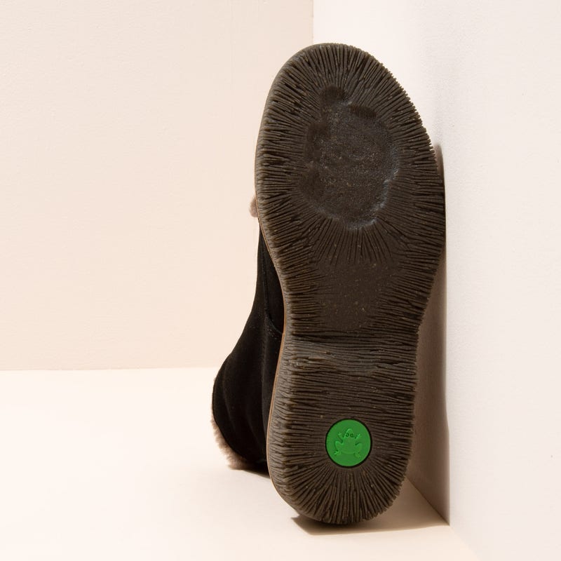 El Naturalista N5579 LUX SUEDE BLACK/VOLCANO