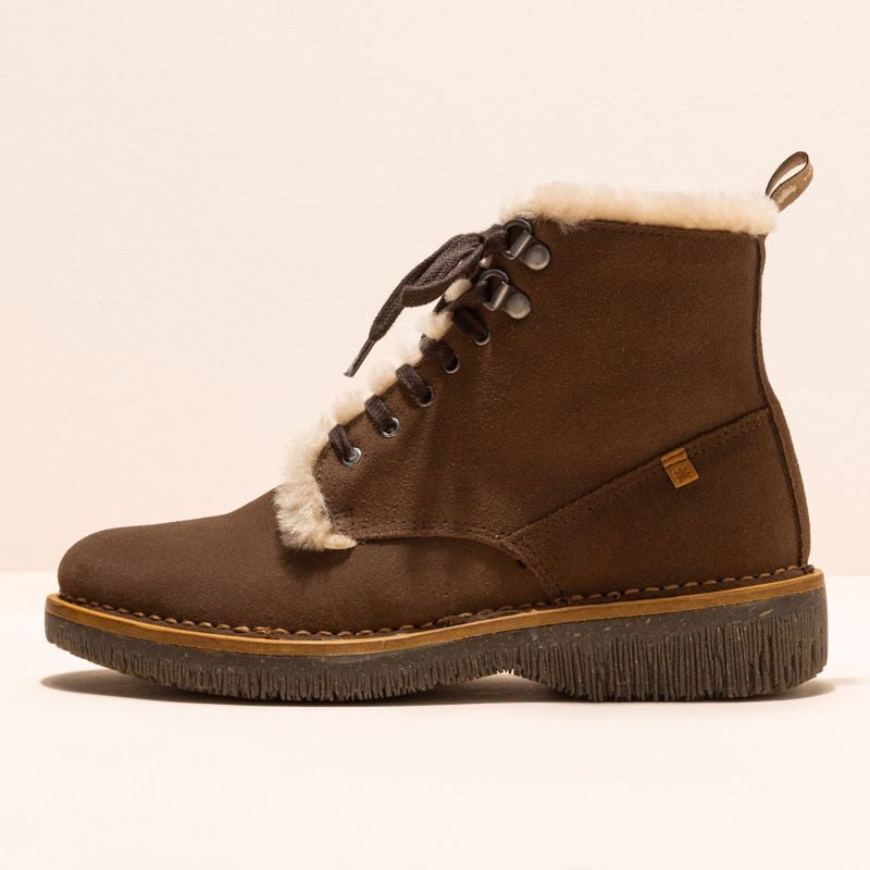 El naturalista N5579 LUX SUEDE BROWN/VOLCANO