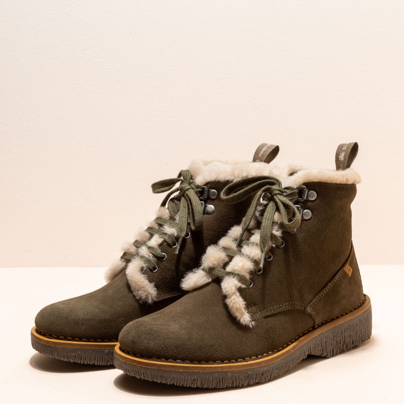 El Naturalista N5579 LUX SUEDE FOREST/VOLCANO