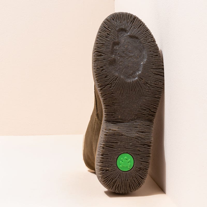 El Naturalista N5579 LUX SUEDE FOREST/VOLCANO