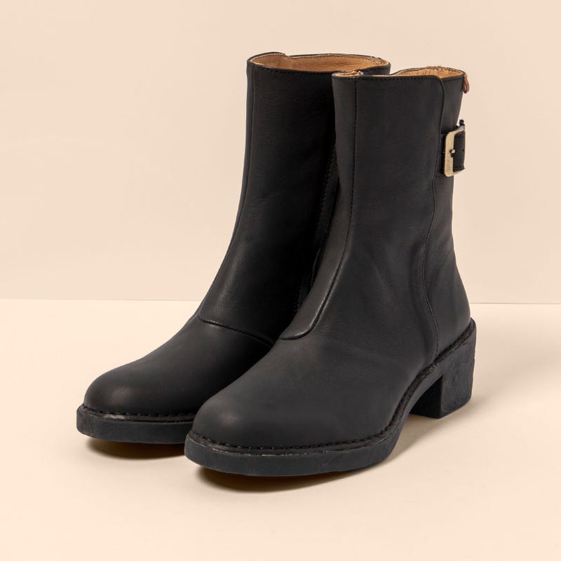 El Naturalista N5666 WAX NAPPA BLACK / TICINO