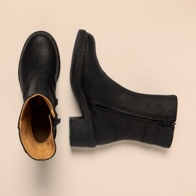 El Naturalista N5666 WAX NAPPA BLACK / TICINO