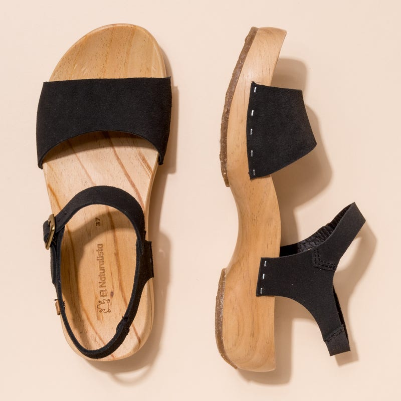 El Naturalista N5831 SKIN BACK BLACK / SHOKUNIN