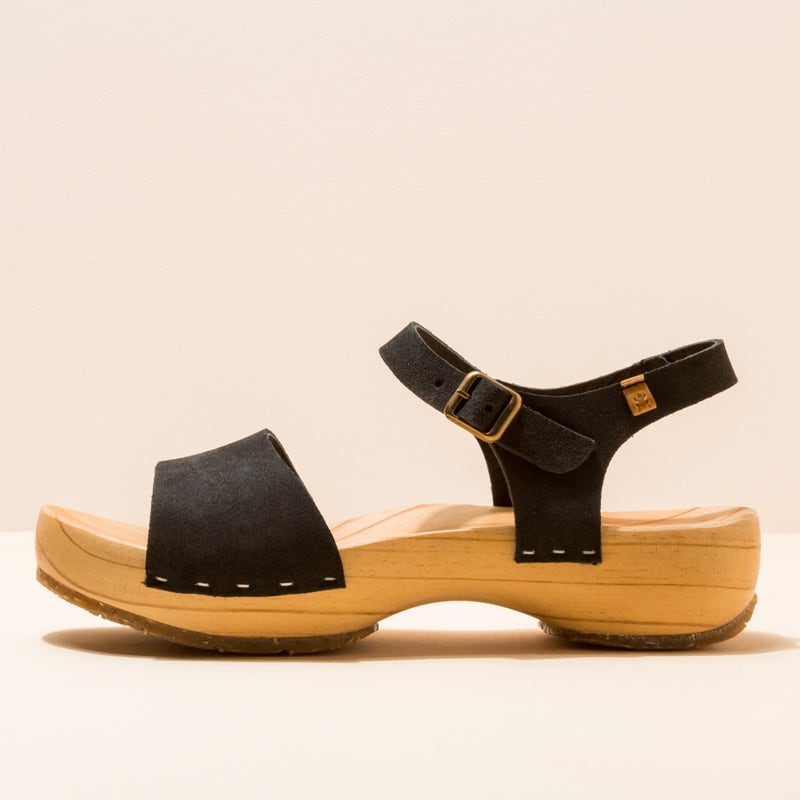 El Naturalista N5831 SKIN BACK BLACK / SHOKUNIN