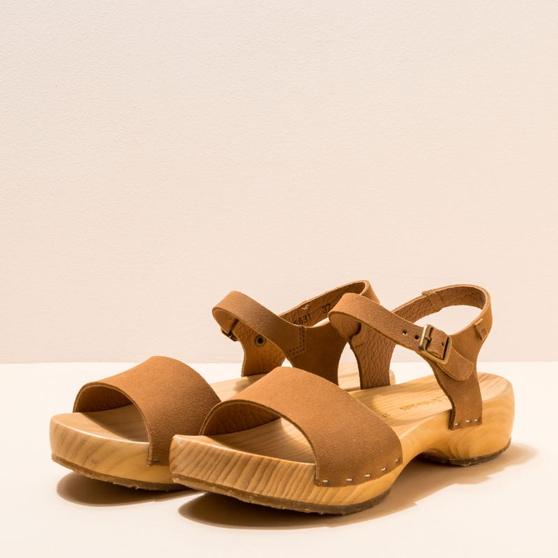 El Naturalista N5831 SKIN BACK CUERO / SHOKUNIN