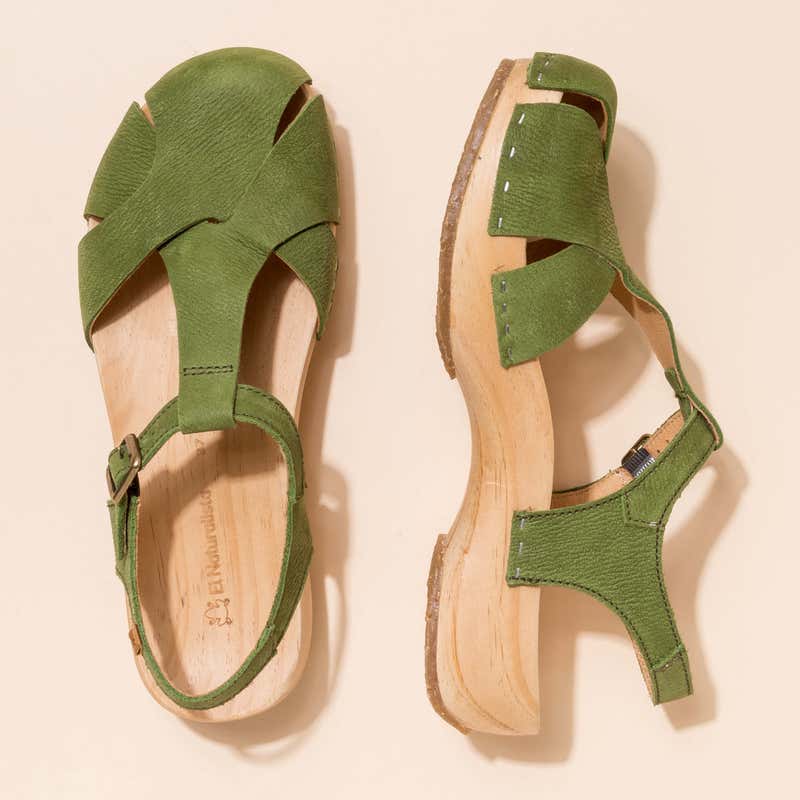 El Naturalista N5832 PLEASANT SELVA / SHOKUNIN