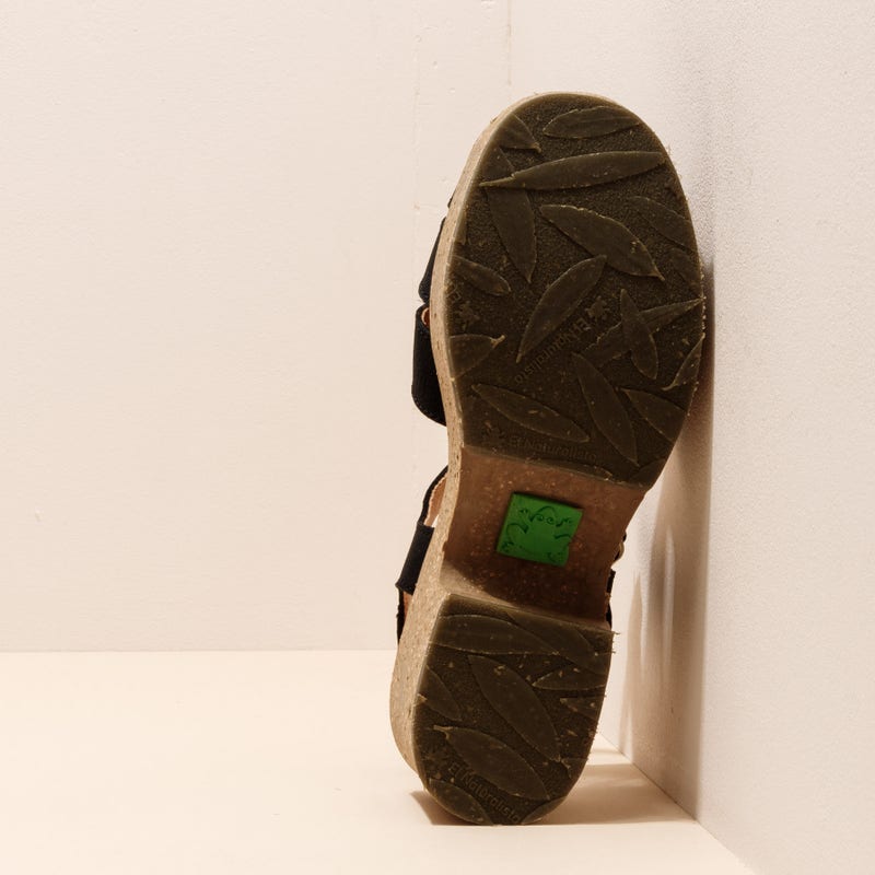 El Naturalista N5891 PLEASANT BLACK /ARBEQUINA