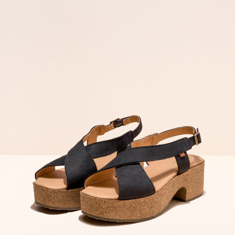 El Naturalista N5893 PLEASANT BLACK /ARBEQUINA