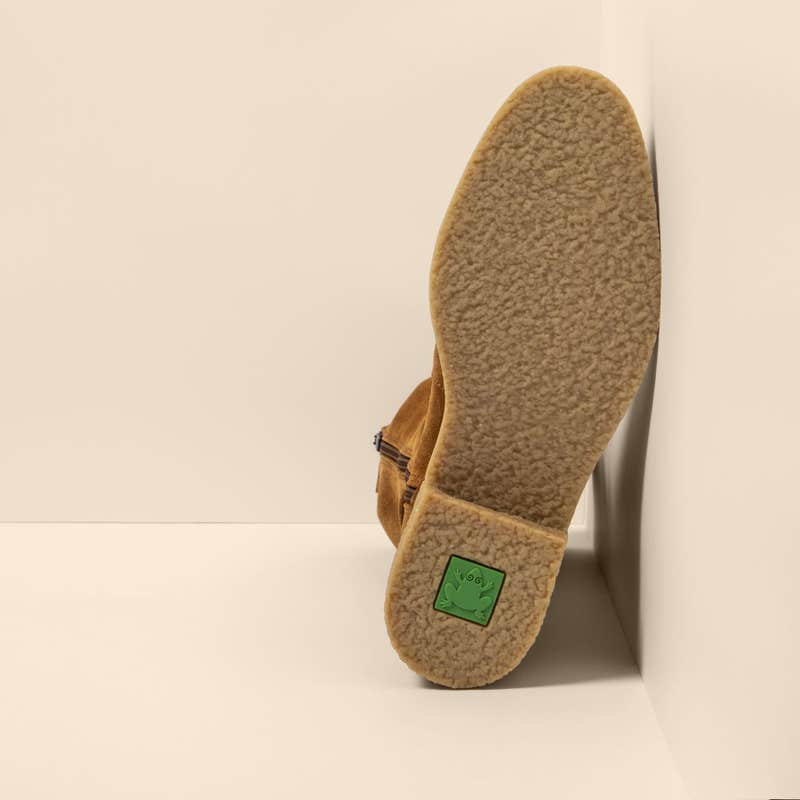 El Naturalista N5942 SILK SUEDE TOFFEE / IRATI