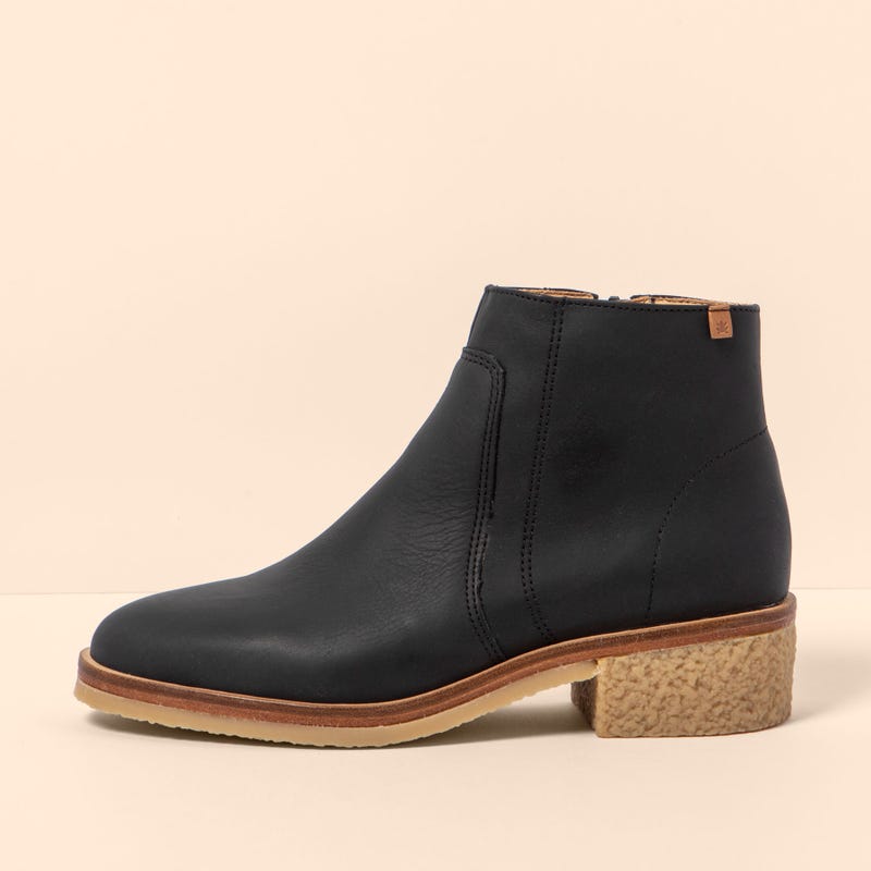 El naturalista N5943 WAX NAPPA BLACK / IRATI