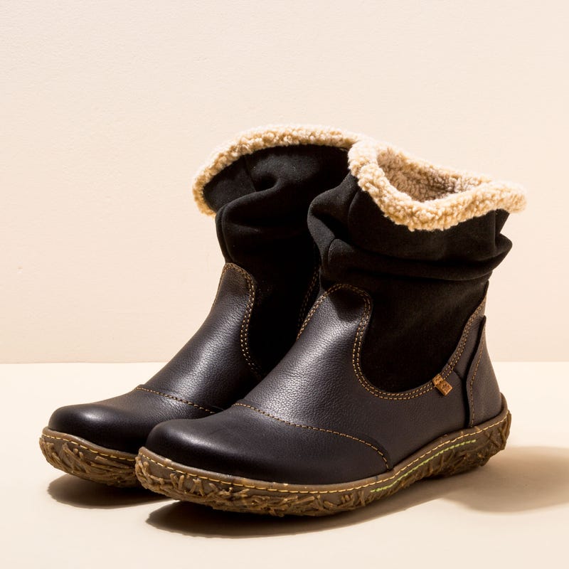 El Naturalista N758 NIDO