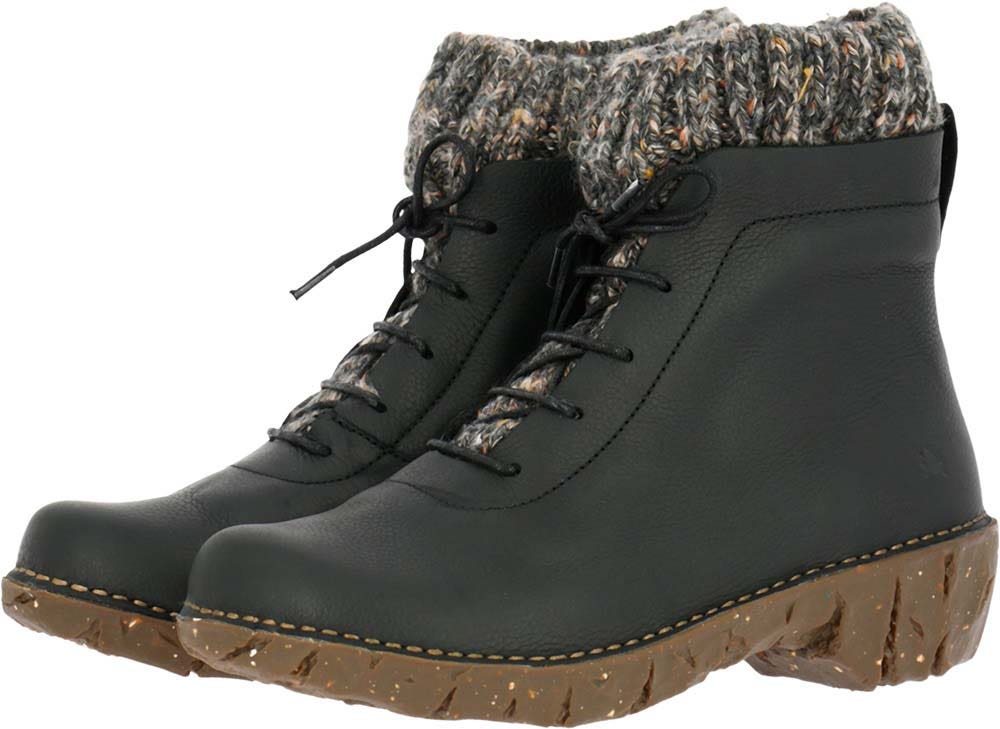 El Naturalista NG61 SOFT GRAIN BLACK / YGGDRASIL