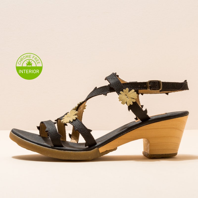 El naturalista N5496F PLEASANT BLACK / SYLVAN SANDALIA