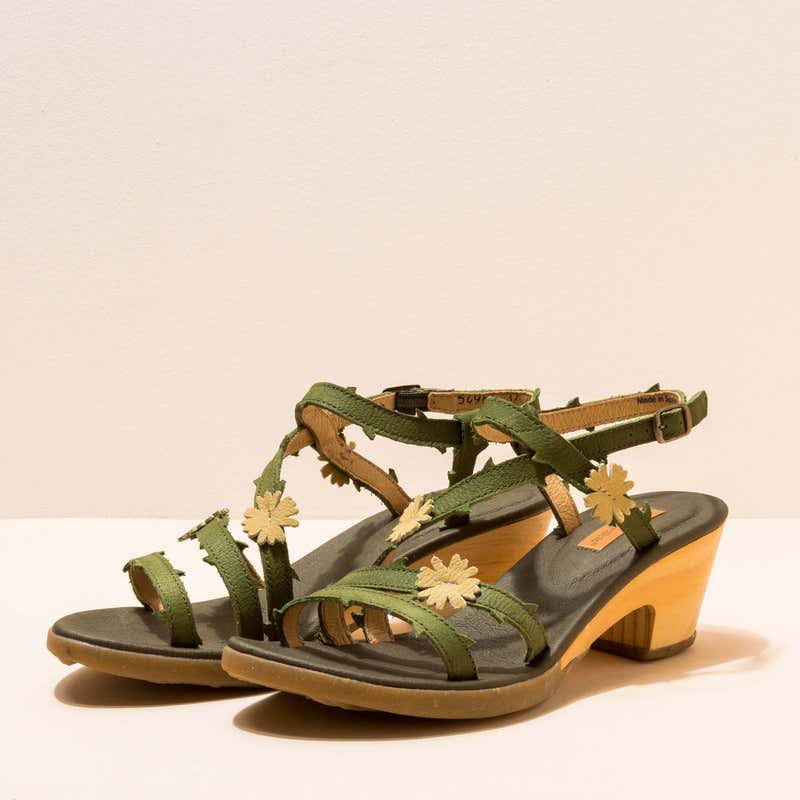 El Naturalista N5496F PLEASANT SELVA / SYLVAN SANDALIA