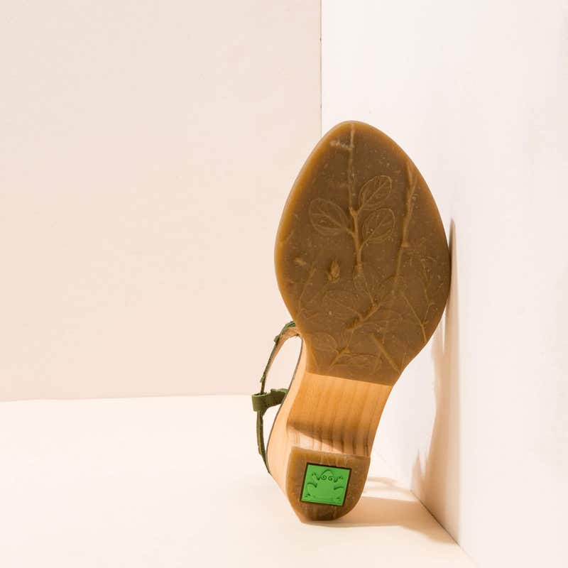El Naturalista N5496F PLEASANT SELVA / SYLVAN SANDALIA