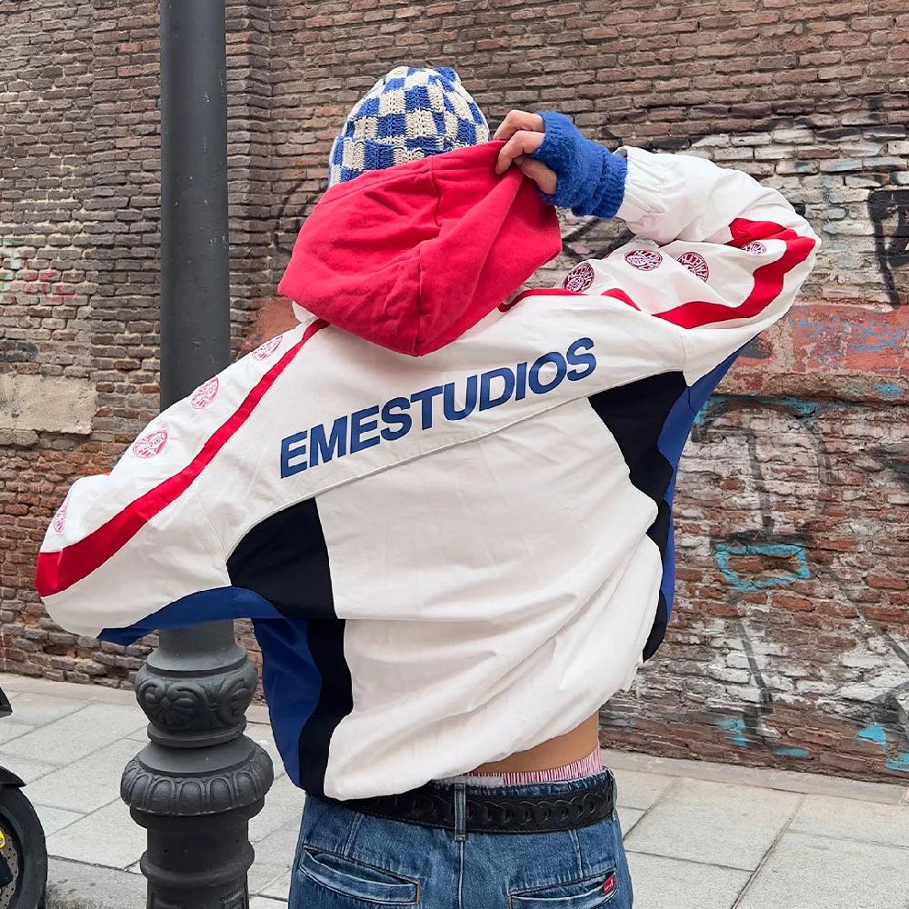 Eme Magnus Kongen Raincoat