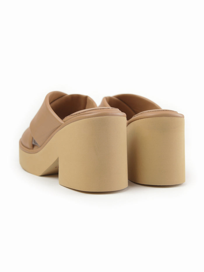 Equitare BASIA - Florencia Bronceada