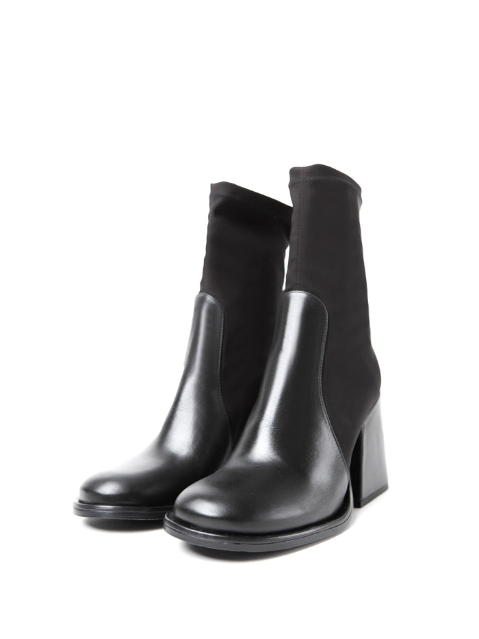 Equitare HAZELI - Dekar Negro