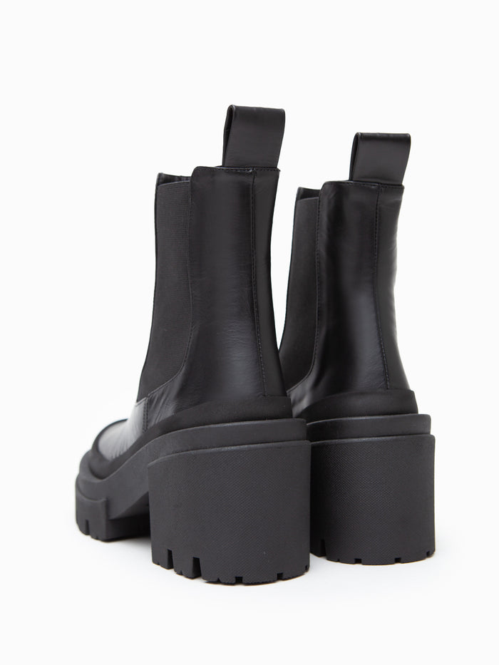 Equitare LILLIAN - Camus Negro