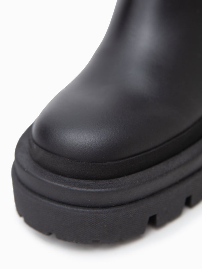 Equitare NORA - Camus Negro